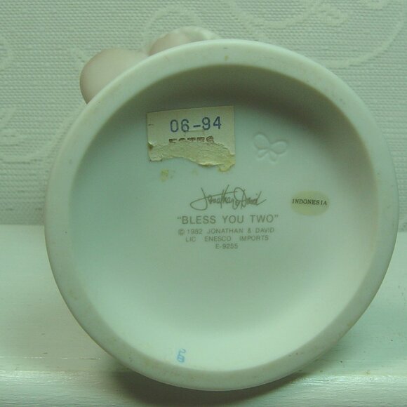 Vintage Jonathan & David bride & groom figurine-"Bless You Two" - Picture 5 of 5